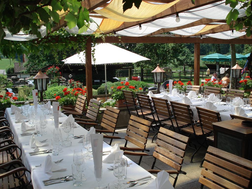 Hotel Wirtshaus Ruetihof Gränichen Esterno foto