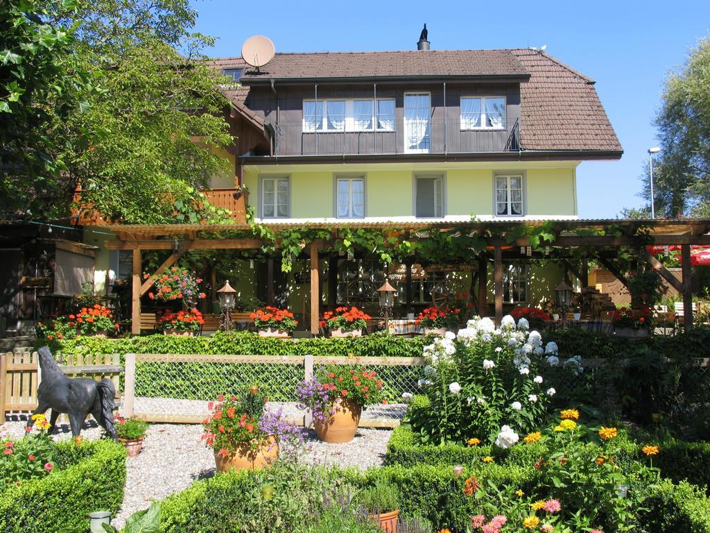 Hotel Wirtshaus Ruetihof Gränichen Esterno foto